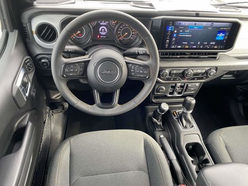 Certified 2024 Jeep Wrangler Sport S image 18