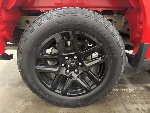 Used 2023 Chevrolet Silverado 1500 RST w/ Convenience Package II image 43