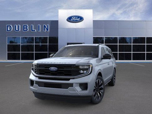 New 2025 Ford Expedition Platinum w/ Driver's Package image 31