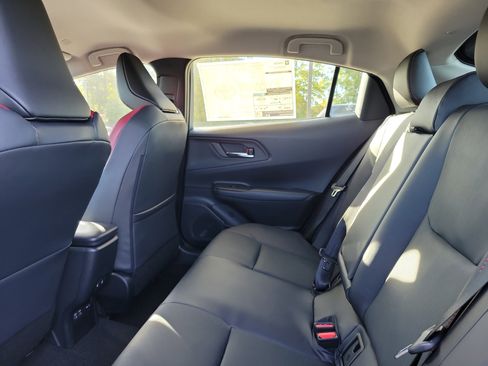 New 2026 Toyota Prius Plug-In Hybrid FWD image 12