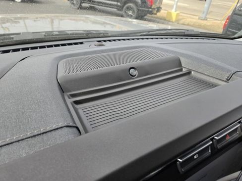 Certified 2024 Ford F250 Lariat w/ Black Appearance Package image 8