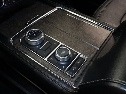 Used 2020 Ford Expedition Limited w/ Special Edition Package image 23