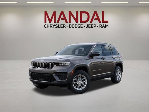 New 2026 Jeep Grand Cherokee Laredo X RWD image 1