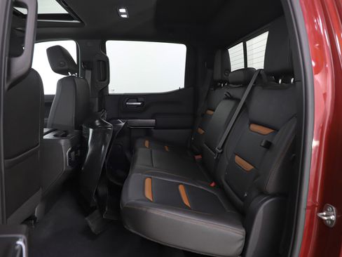 Used 2020 GMC Sierra 1500 AT4 w/ AT4 Premium Package image 16