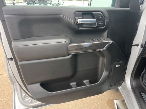 Used 2021 Chevrolet Silverado 1500 LTZ w/ LTZ Premium Package image 14