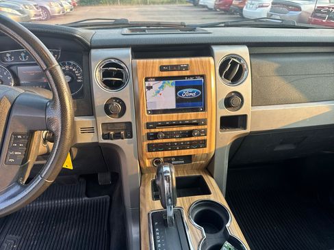 Used 2011 Ford F150 Lariat w/ Lariat Chrome Pkg AWD/4WD image 10