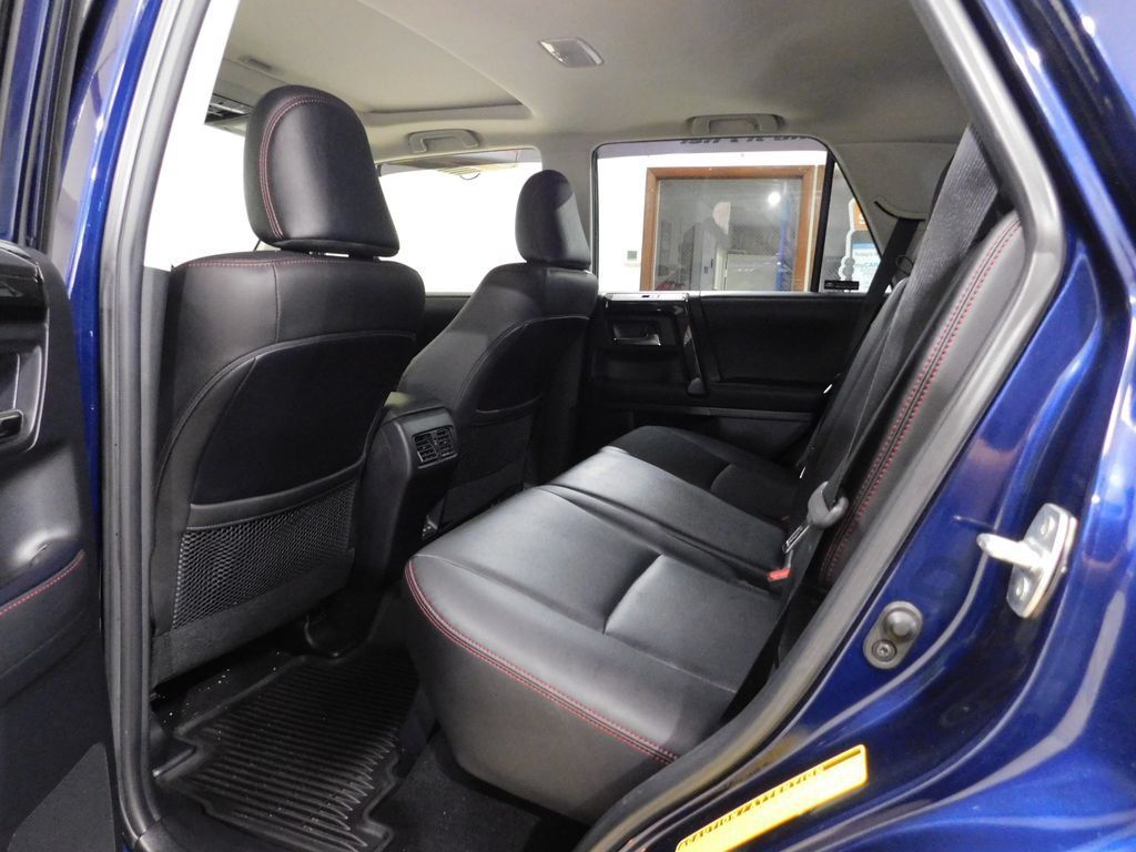 Used 2023 Toyota 4Runner TRD Off-Road Premium w/ Moonroof Package AWD/4WD image 50