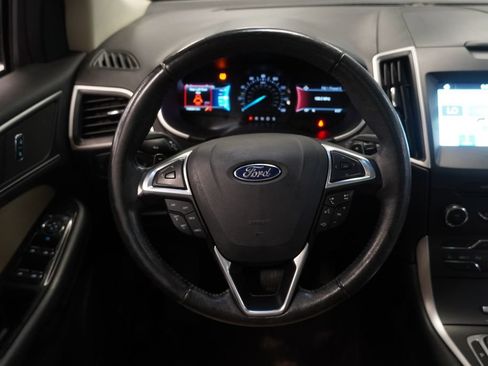 Used 2016 Ford Edge SEL w/ Equipment Group 201A AWD/4WD image 11