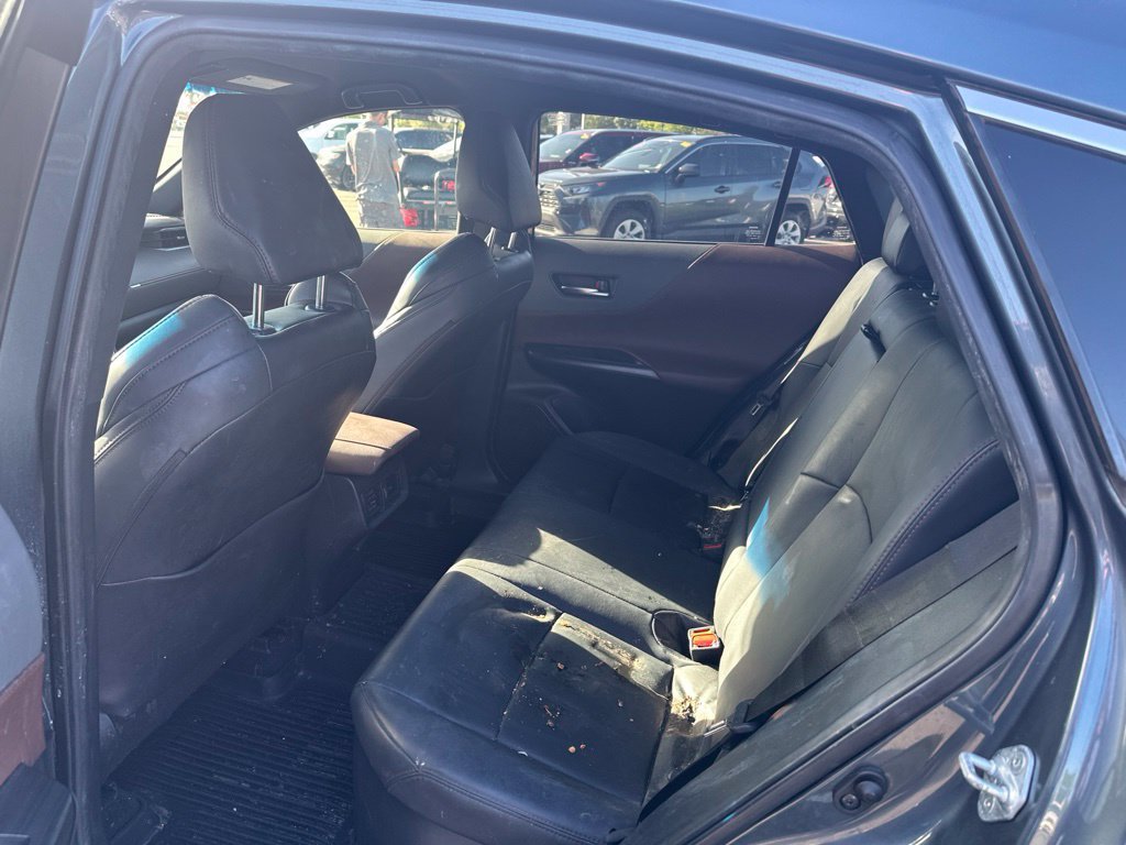 Used 2022 Toyota Venza XLE AWD/4WD image 13