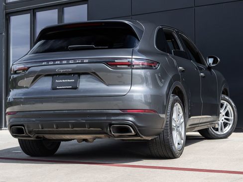 Certified 2019 Porsche Cayenne image 11
