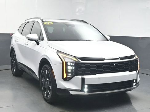 Used 2026 Kia Sportage SX FWD image 2