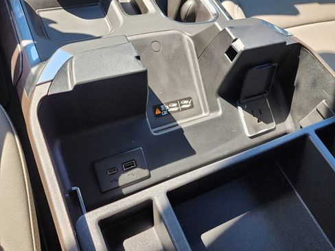 New 2026 GMC Sierra 1500 SLT w/ SLT Premium Plus Package image 32