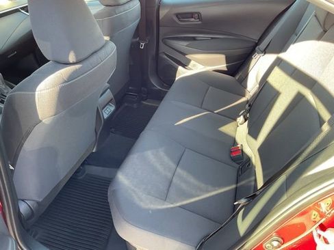 Used 2024 Toyota Corolla LE image 18