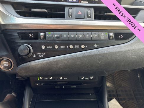 Used 2019 Lexus ES 350 w/ Premium Package image 17