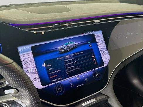 Used 2022 Mercedes-Benz EQS 580 4MATIC Sedan image 13