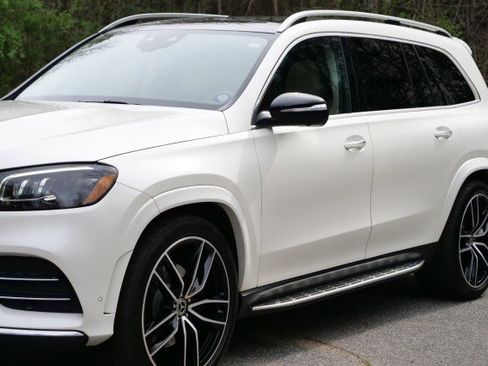 Used 2022 Mercedes-Benz GLS 450 4MATIC image 33