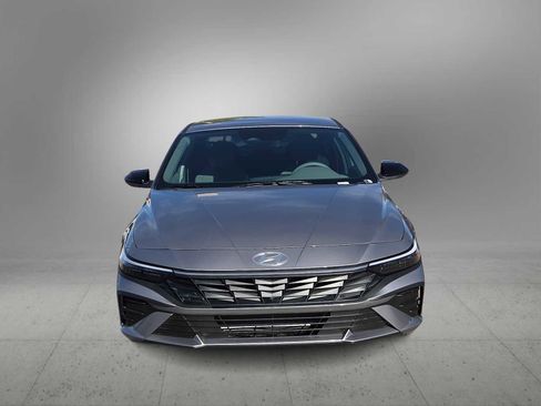 New 2026 Hyundai Elantra Sport image 3