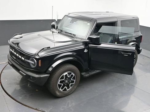 Used 2022 Ford Bronco Outer Banks image 60