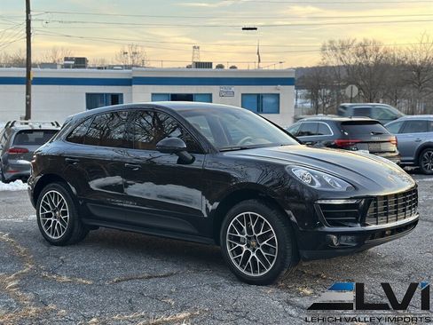 Used 2016 Porsche Macan S image 6