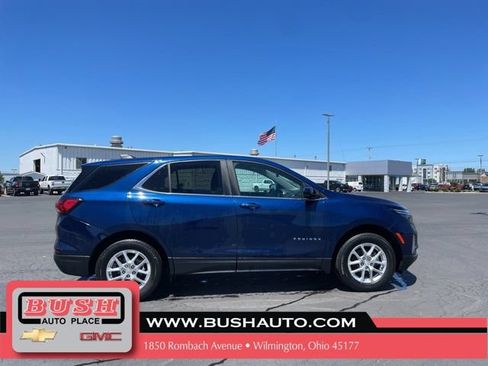 Used 2023 Chevrolet Equinox LT AWD/4WD image 9