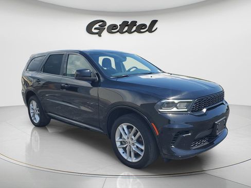 Used 2025 Dodge Durango GT AWD/4WD image 3