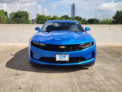 Used 2024 Chevrolet Camaro LT RWD image 2