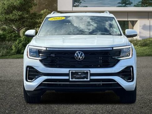 Used 2025 Volkswagen Atlas SEL Premium R-Line AWD/4WD image 9