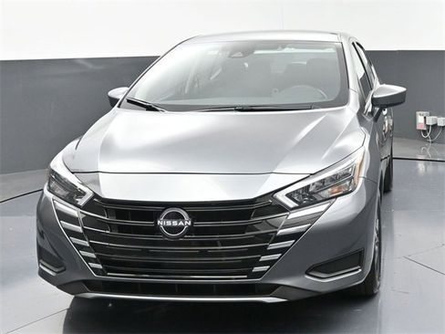 New 2025 Nissan Versa SV w/ Trunk Package image 39