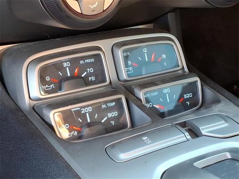 Used 2010 Chevrolet Camaro SS w/ RS Package image 11