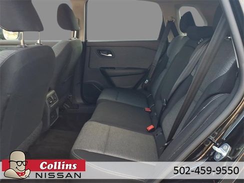 Certified 2023 Nissan Rogue SV image 5