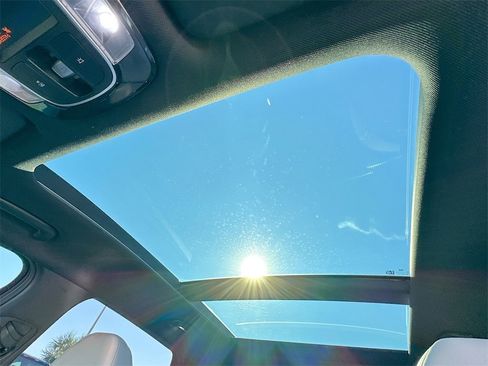 Used 2025 Hyundai Tucson Limited image 21