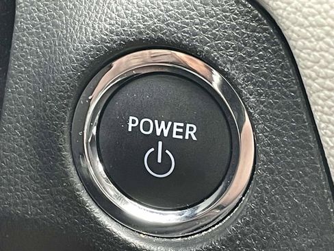 Used 2023 Toyota RAV4 XLE Premium image 32