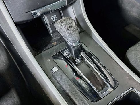 Used 2013 Honda Accord LX image 16