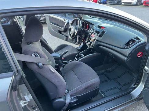 Used 2012 Kia Forte Koup SX image 19