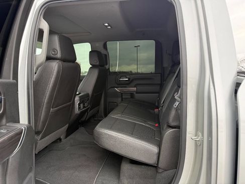 Used 2020 Chevrolet Silverado 2500 LTZ w/ LTZ Premium Package image 13