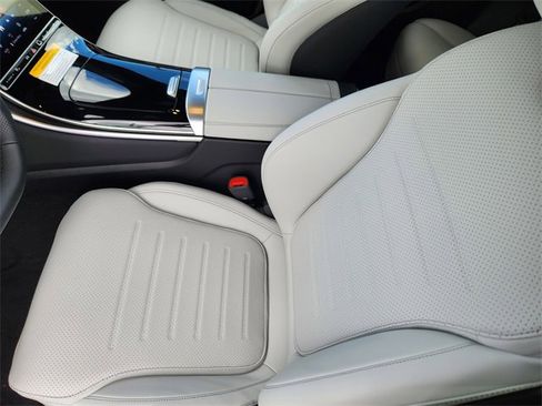New 2026 Mercedes-Benz GLC 300 4MATIC image 8