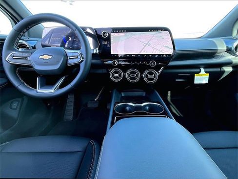 New 2026 Chevrolet Blazer EV LT image 10