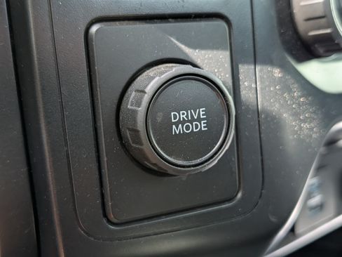 Used 2022 Ford F150 XL w/ Equipment Group 101A High RWD image 26
