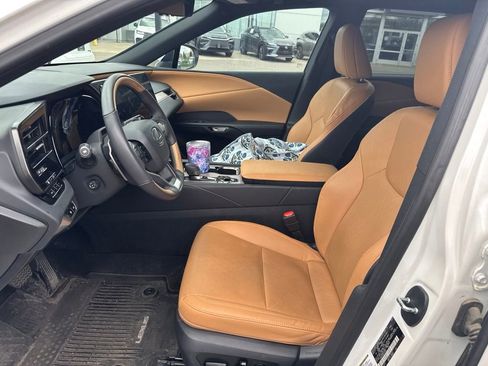 Used 2024 Lexus RX 350 Premium Plus w/ Convenience Package AWD/4WD image 33
