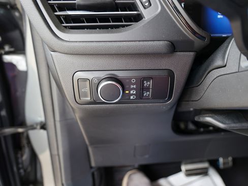 Used 2024 Ford Escape ST-Line image 16