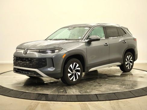 New 2026 Volkswagen Tiguan S AWD/4WD image 7