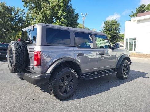 Used 2022 Ford Bronco Black Diamond AWD/4WD image 2