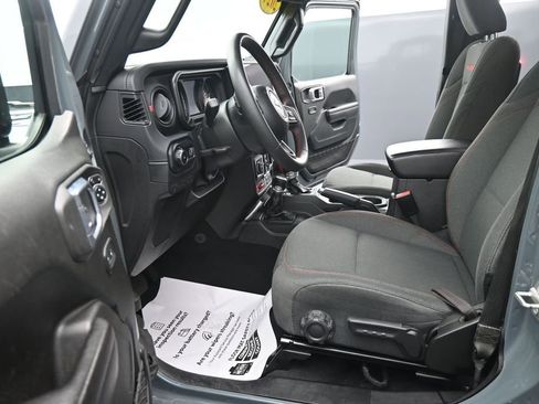 Used 2024 Jeep Wrangler Unlimited Rubicon AWD/4WD image 17