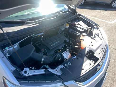 Used 2020 Chevrolet Sonic LT image 22