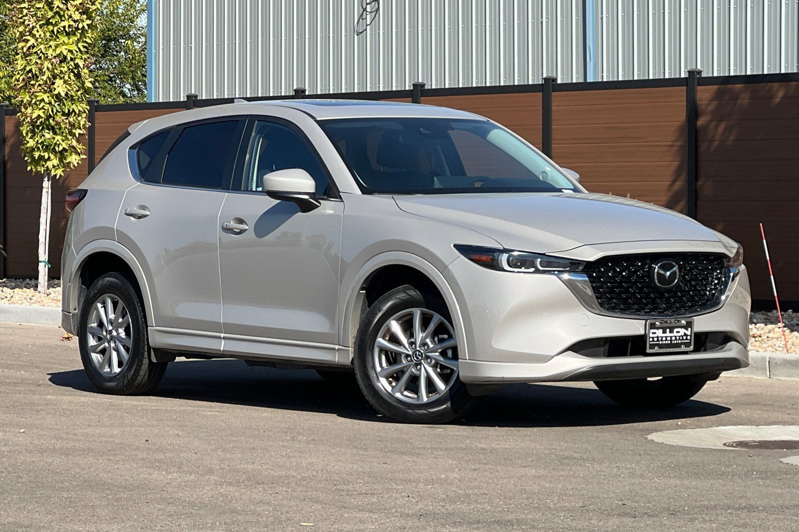 Used 2025 MAZDA CX-5 AWD 2.5 S w/ Preferred Package image 2