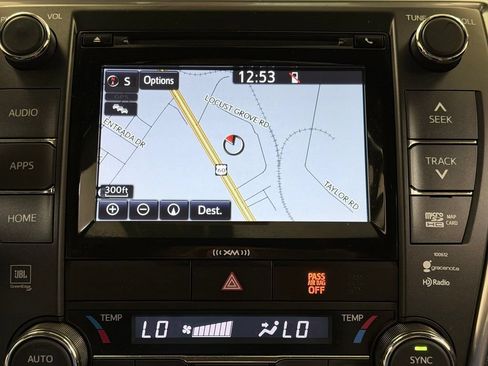 Used 2017 Toyota Camry XLE FWD image 50