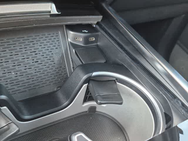 New 2027 Mercedes-Benz G 580 e image 31