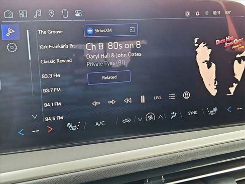 Used 2025 Chevrolet Traverse LT image 15