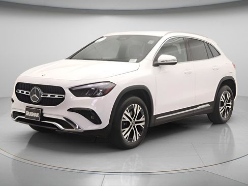 Certified 2026 Mercedes-Benz GLA 250 image 3