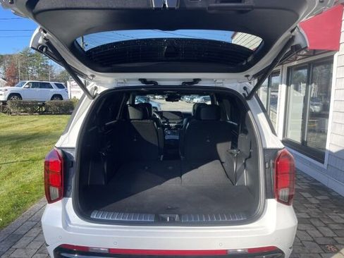 Used 2024 Hyundai Palisade Calligraphy image 22